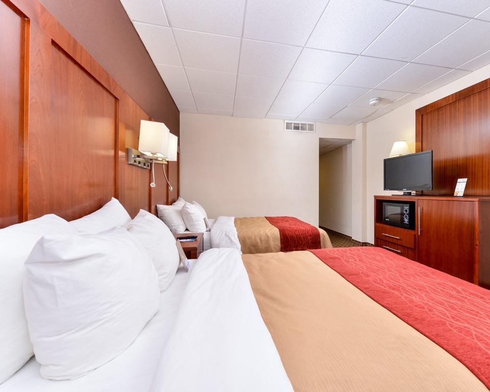 Quality Inn And Suites Conference Center Ричмънд Екстериор снимка